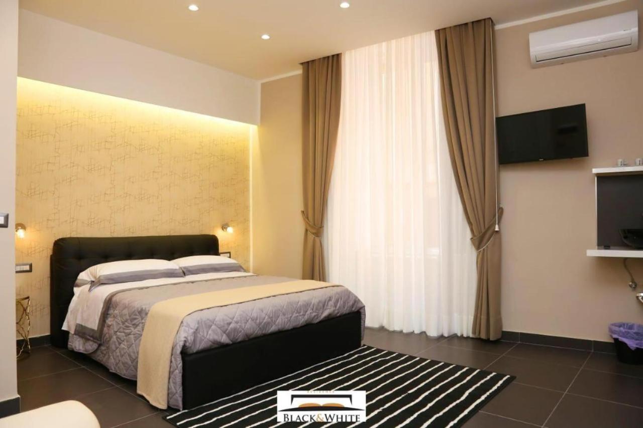 Residence Black & White Napoli Exterior foto