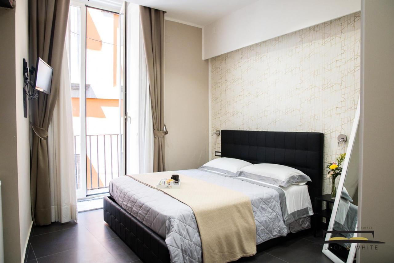 Residence Black & White Napoli Exterior foto