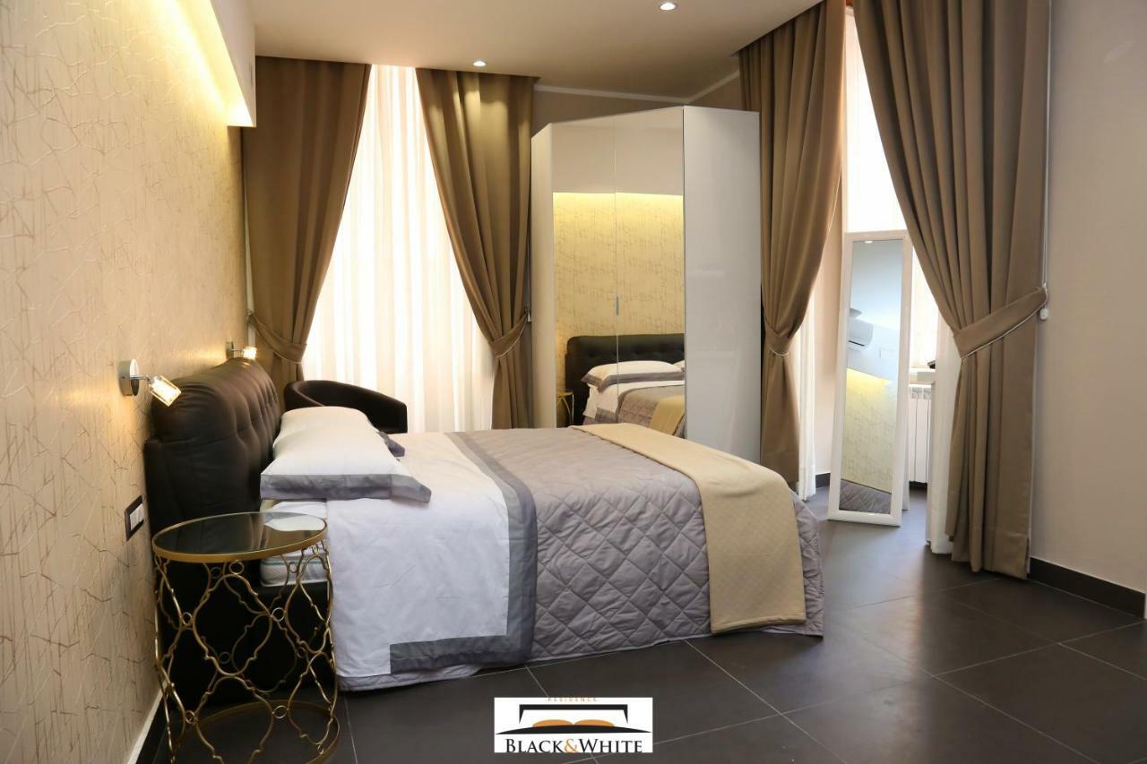 Residence Black & White Napoli Exterior foto